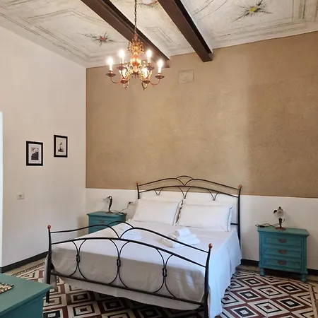 La Casa Vecchia Homestay szállás Nuraminis