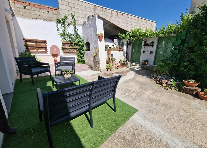 Accommodatie bij particulieren La Casa Vecchia Nuraminis